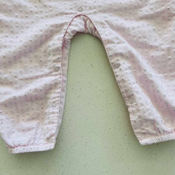 Cat & Jack Light Pink Shimmer Romper Size 12 months - Picture 6 of 9